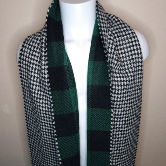 NWT Steve Madden scarf - Picture 2 of 4